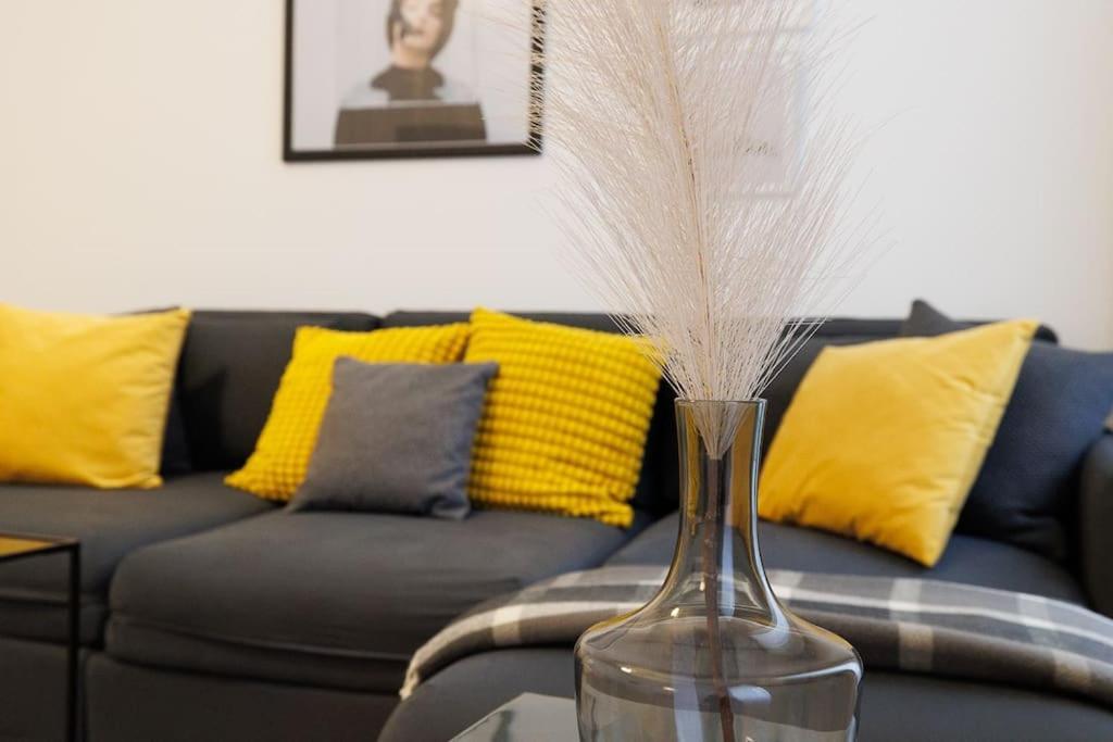 Franz 21 - Typical Viennese Apartment In The Heart Of Wien Ngoại thất bức ảnh